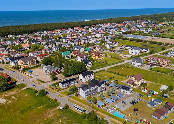 Willa Alexandria - Basen, Cisza, Komfort - Domki i Apartamenty Karwia